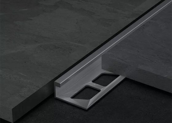 Las tiras de cierre de ángulo recto del perfil de la aleación del Aluminio-magnesio tejan el ajuste del borde