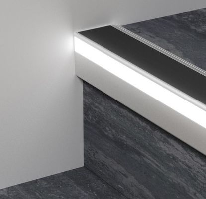 Perfiles de aluminio del resbalón anti LED de la escalera