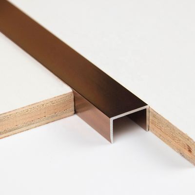 La decoración de aluminio del ajuste de la teja del oro del cepillo de 10M M pulió