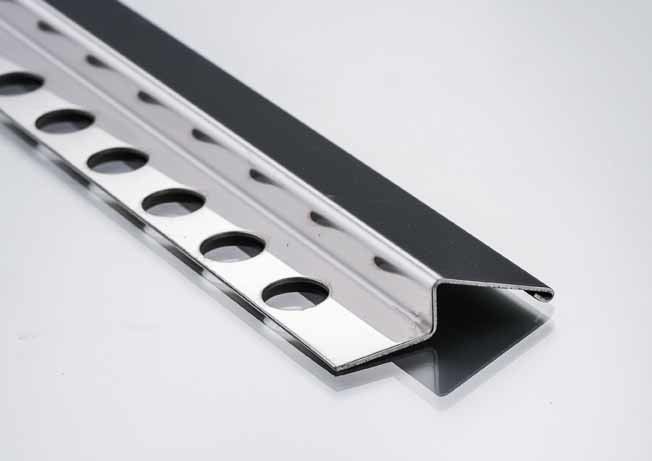 Dentro del ajuste Bullnose de acero inoxidable los 2.5m del borde de la frontera del metal de la esquina