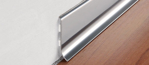 Textura de acero inoxidable fácil de vaciamiento del metal del tablero que bordea del 1.8m que bordea la línea