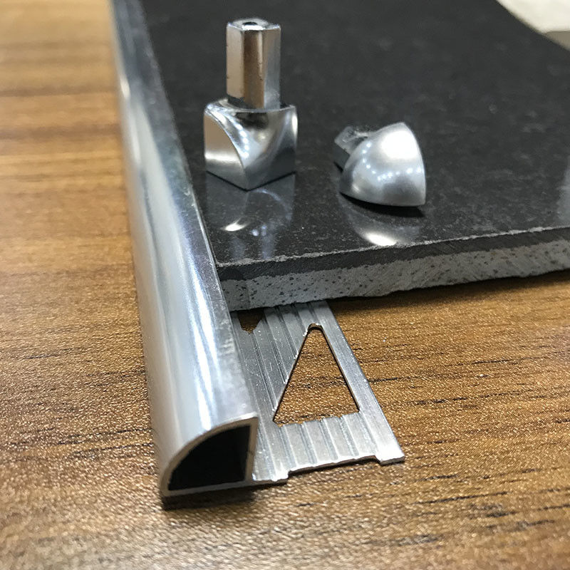 Ajuste blanco del metal de la teja del cuarto de baño de la teja del ajuste del cuadrado del borde del ajuste de aluminio de la teja