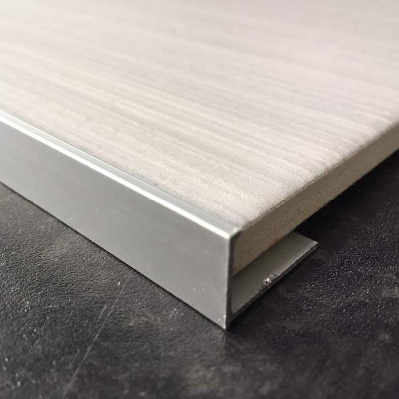 Perfiles de aluminio de la transición del ajuste de la teja de la tira de transición para las tiras del sellante de los revestimientos de suelos del cuarto de baño