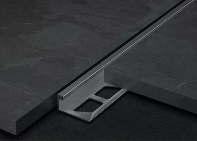 Las tiras de cierre de ángulo recto del perfil de la aleación del Aluminio-magnesio tejan el ajuste del borde