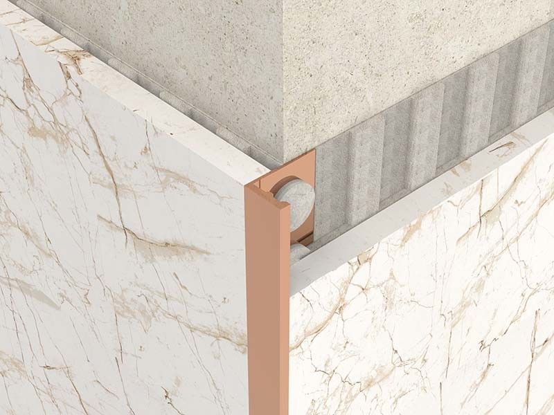 Frontera Bullnose decorativa de acero inoxidable brillante del metal plateado del ajuste de la teja de los 2.5m