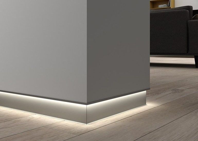 La línea llevada perfil esquina de aluminio de alta calidad del tablero que bordeaba de la aleación de aluminio sacó perfil ligero del LED
