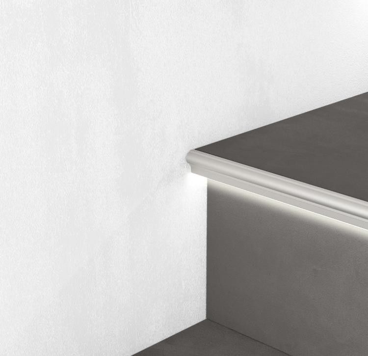Perfiles de aluminio del resbalón anti LED de la escalera
