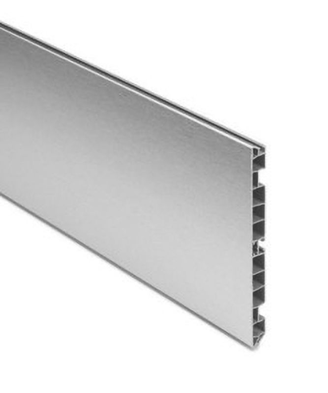 Tablero que bordea de aluminio curvado