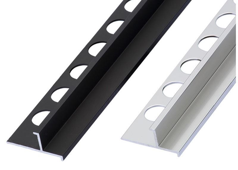 Rodapié interior metálico decorativo para la línea de aluminio tablero que bordea de la cubierta para el ajuste de la teja
