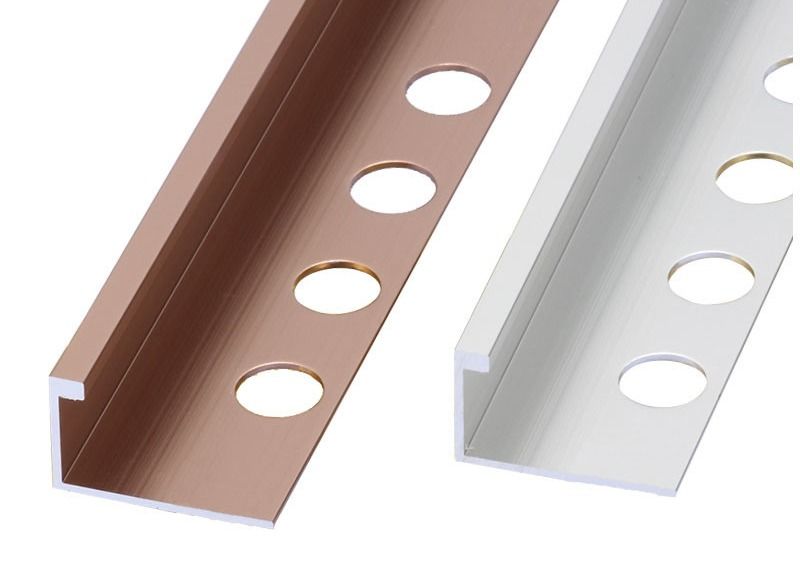 Ajuste decorativo de cerámica de aluminio de la esquina del borde de la teja de las tiras de ajuste de la teja del perfil de la protuberancia