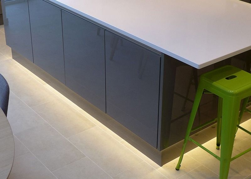 La electroforesis LED de aluminio perfila al tablero que bordea de aluminio 80m m