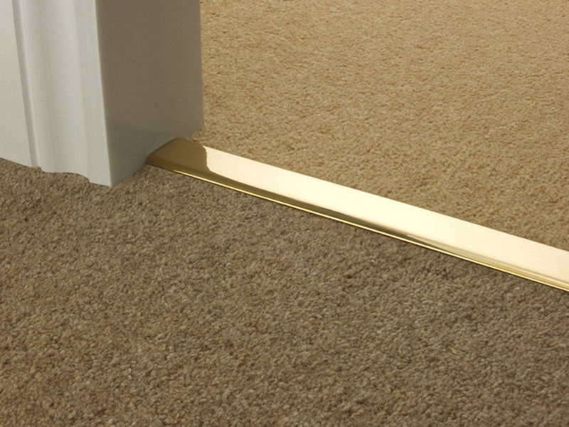 Tiras de borde de aluminio de la alfombra de la escalera de Grace Surface Aluminum Carpet Trim