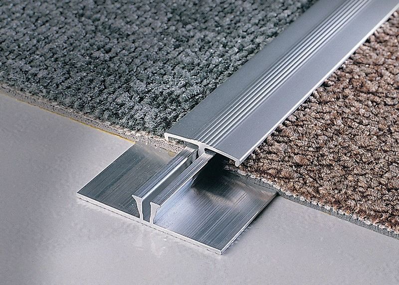 Tiras de ajuste cuadradas de aluminio de la teja de la alfombra del ajuste de la alfombra del borde