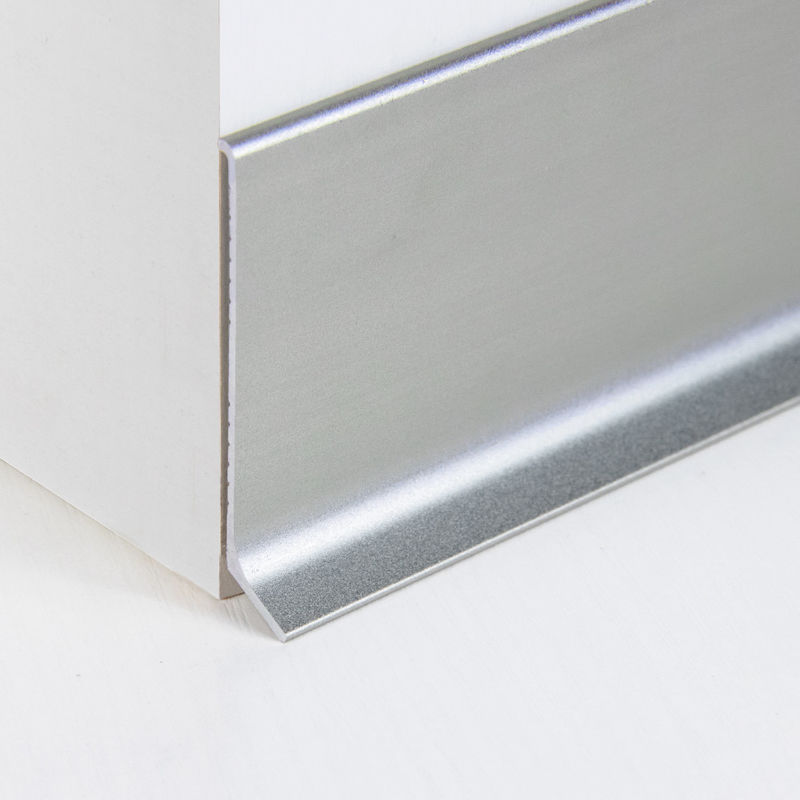 Tablero que bordea de aluminio de plata cepillado 60m m para la protección de borde de la pared