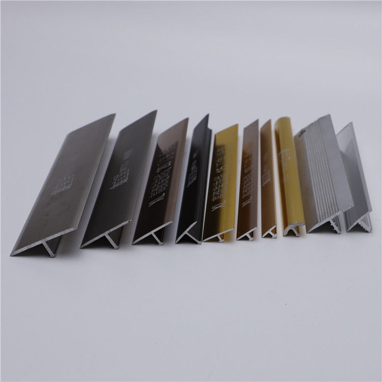 Ajuste cuadrado de aluminio de aluminio de la teja del borde del ajuste 10m m de la teja ISO9001