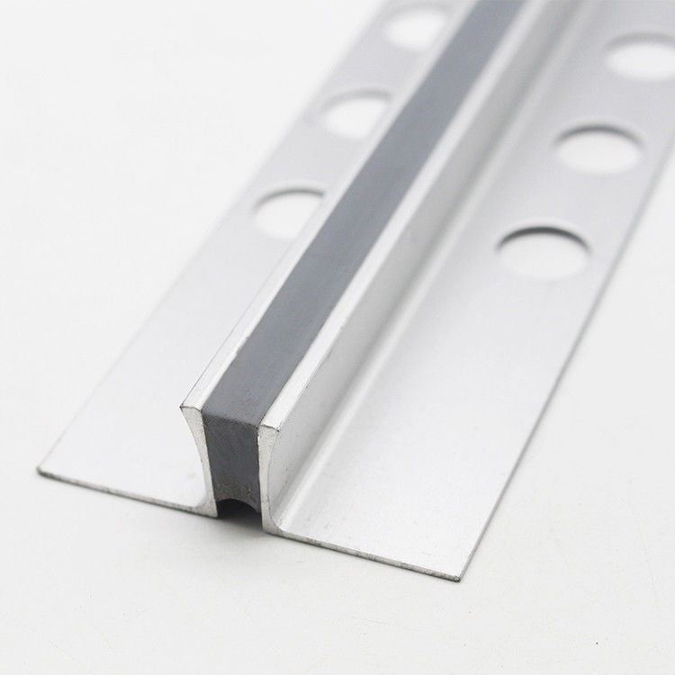Piso de la protuberancia del movimiento de aluminio de la teja y ajuste de madera comunes de cerámica de la teja que suelan